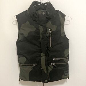 SOS Black Snow Woman’s Goose Down Puffer Ski Vest in Camouflage Print. Size XS.